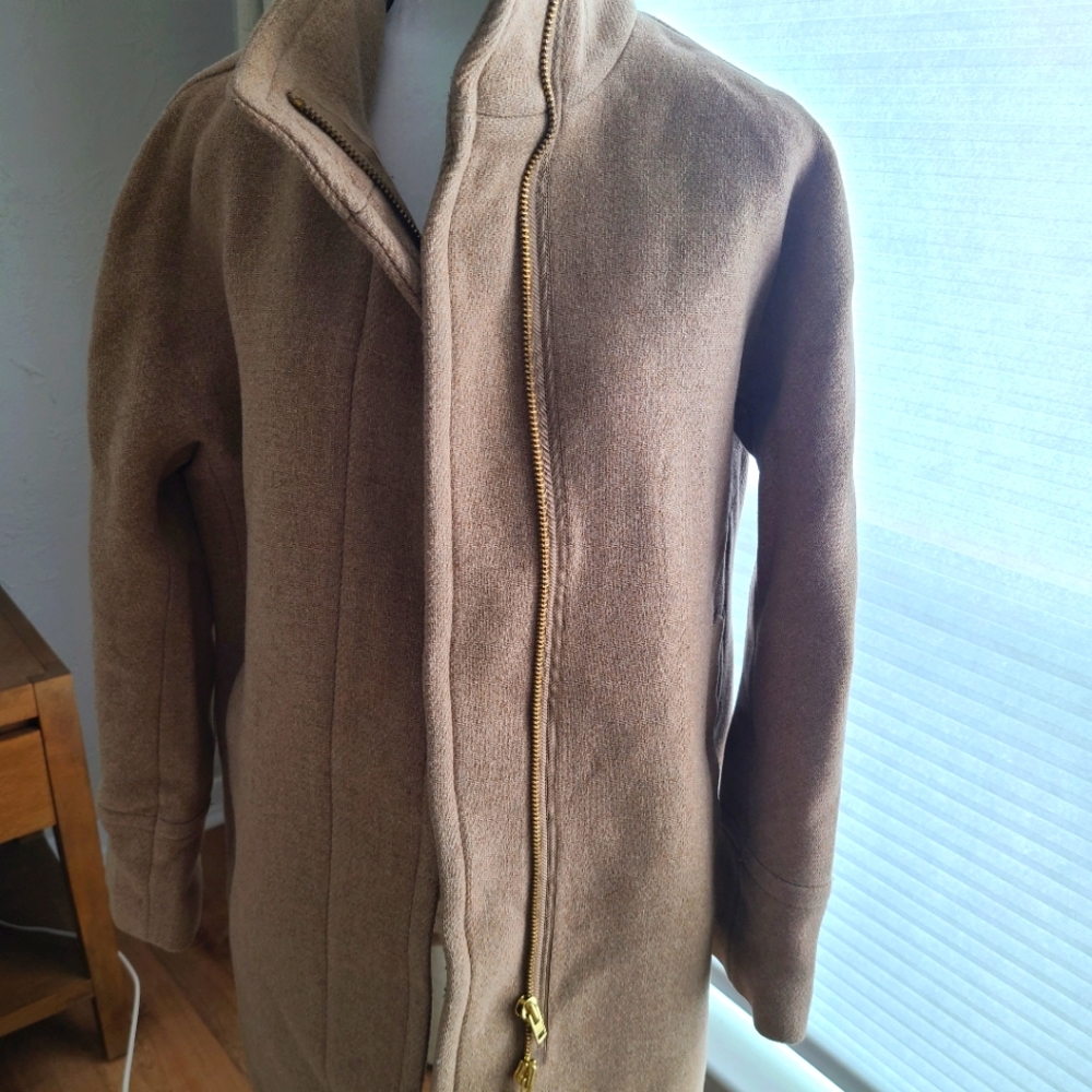 J Crew Size 10 Stadium Cloth Coat